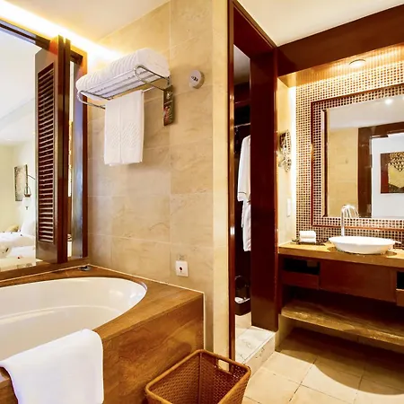 Pullman Sanya Yalong Bay Villas & Resort Exterior photo