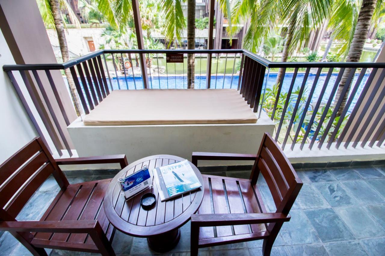 Pullman Yalong Bay &