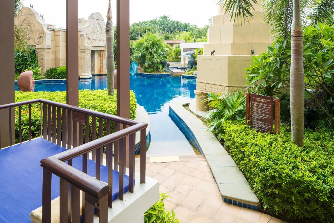 Hotel Pullman Yalong Bay & 5*