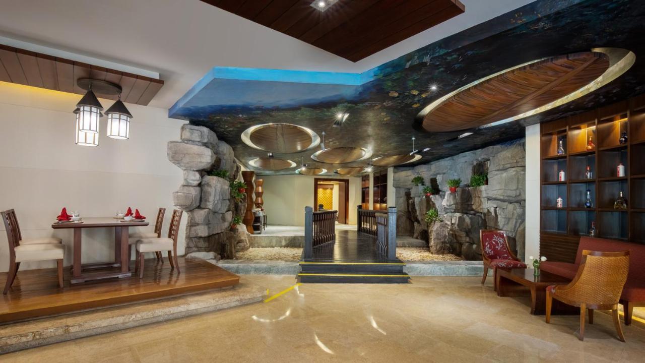 Pullman Yalong Bay & Hotel Sanya