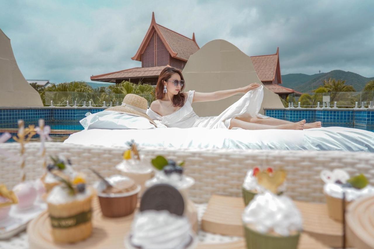Pullman Yalong Bay & 5* Sanya