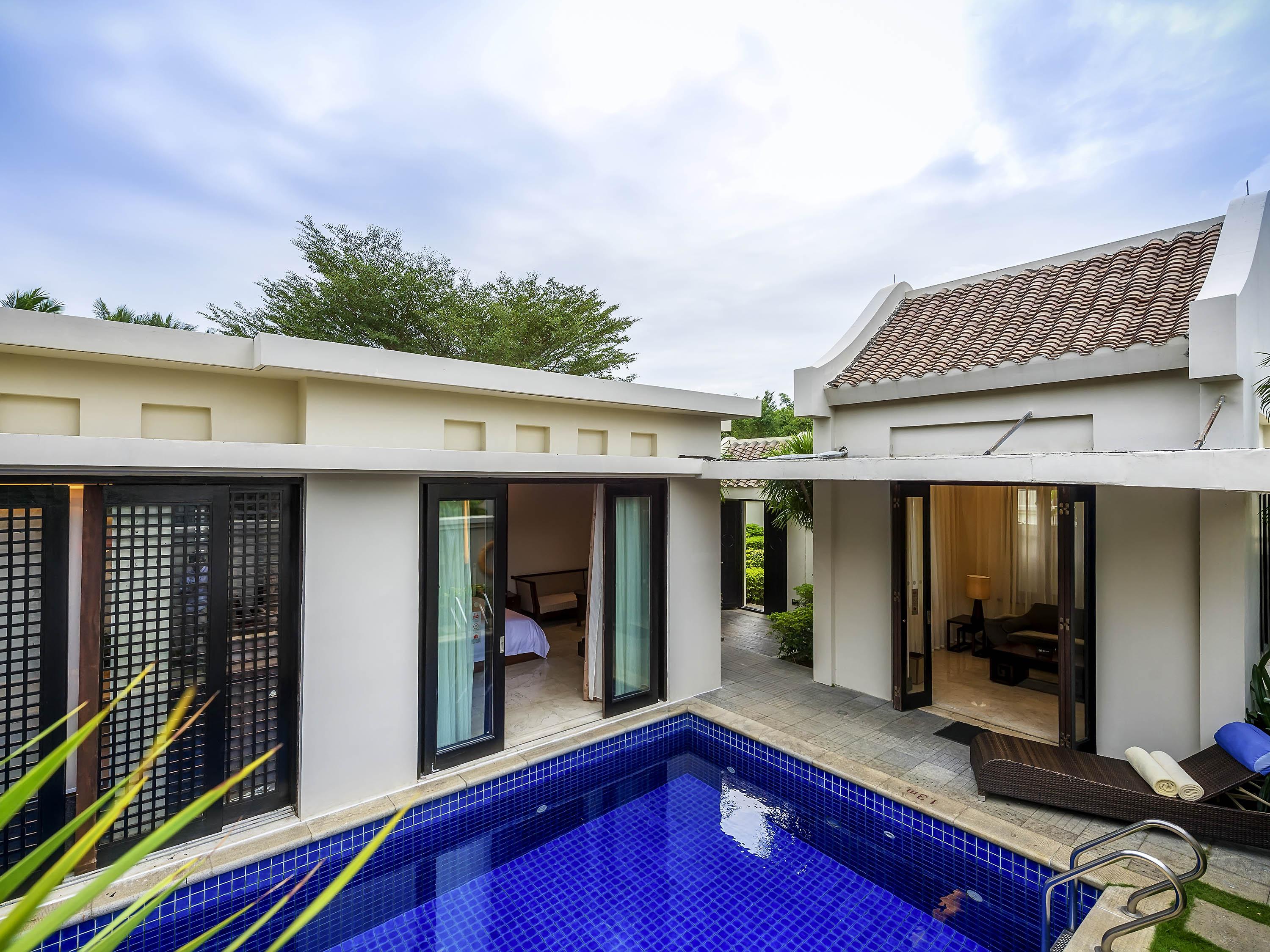 Pullman Yalong Bay & Hotel