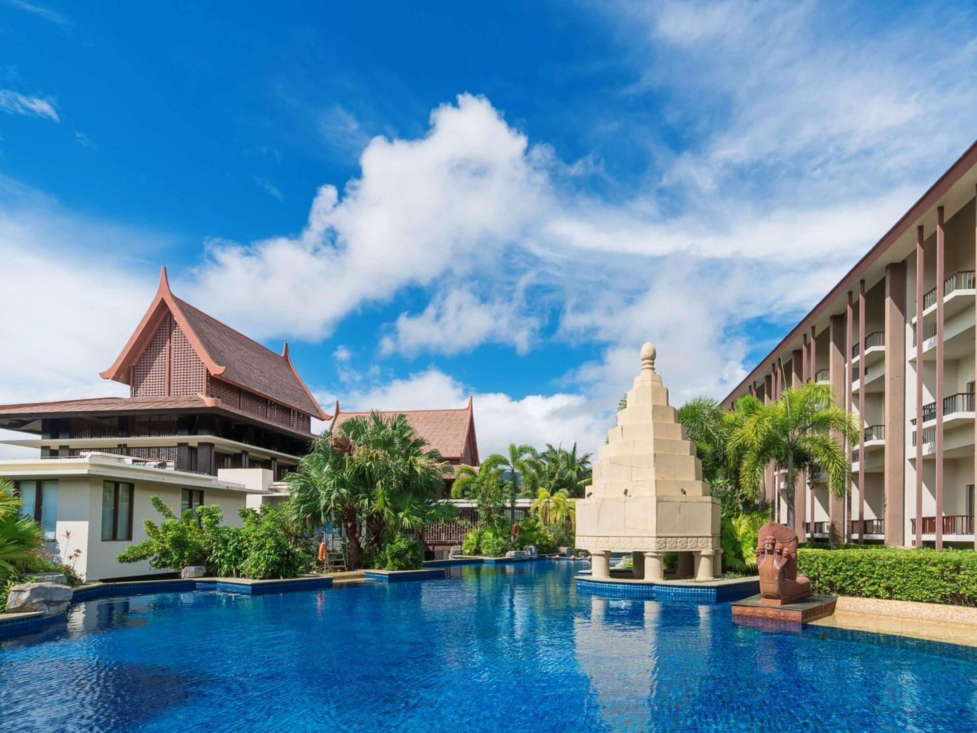 Pullman Yalong Bay & Hotel