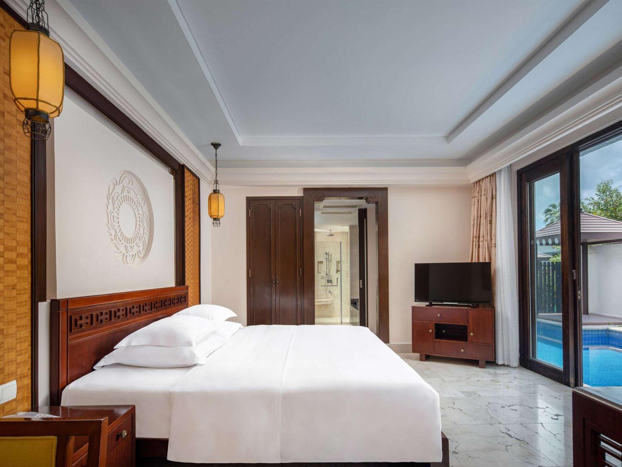 Pullman Yalong Bay &